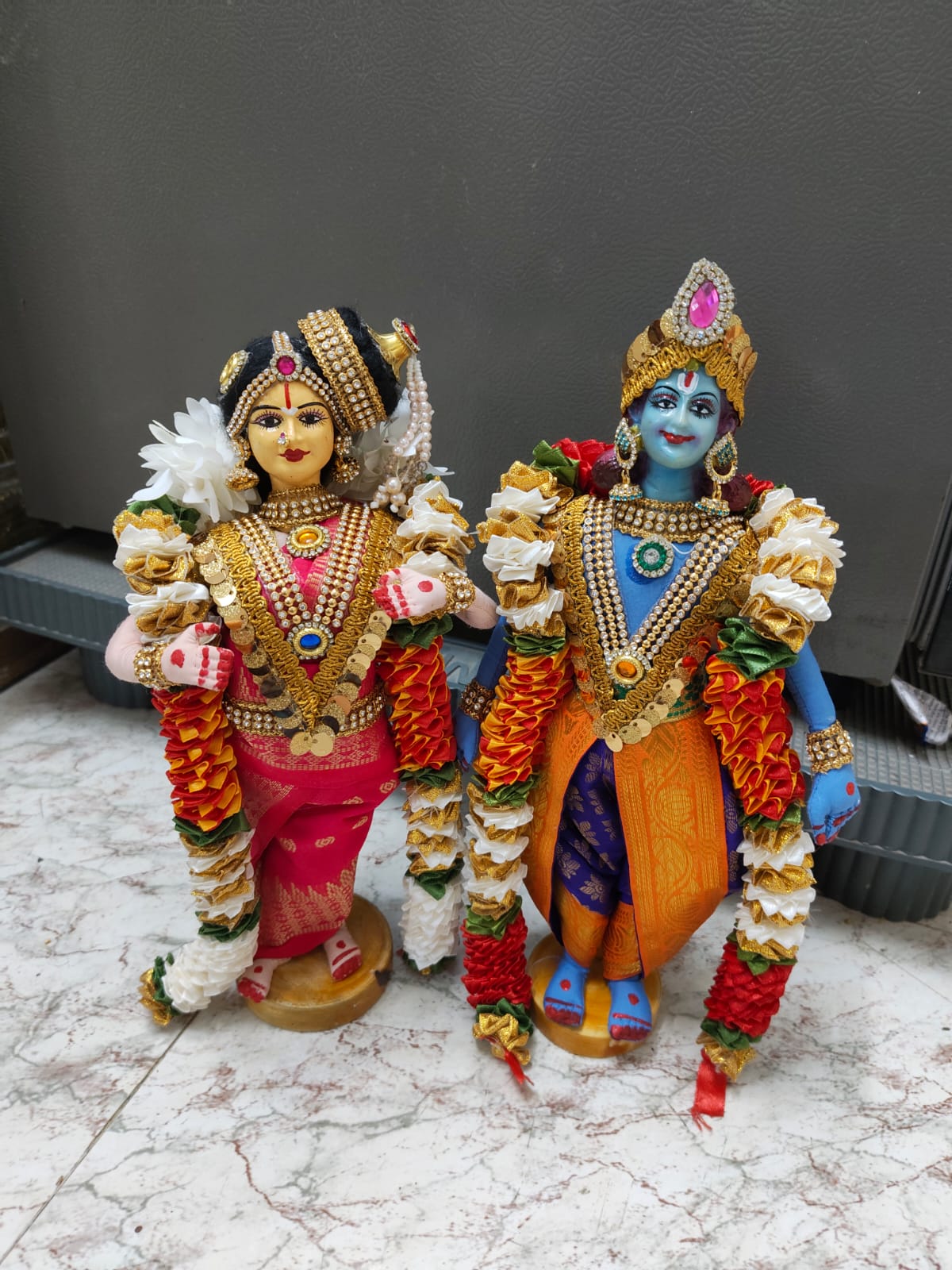 Andal idol - 12 inches Handmade Andal krishna idol with fiber face