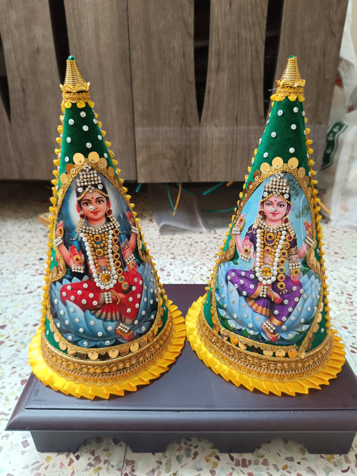 Paruppu thengai koodu - Paruppu thengai koodu 10 inches Balambikai